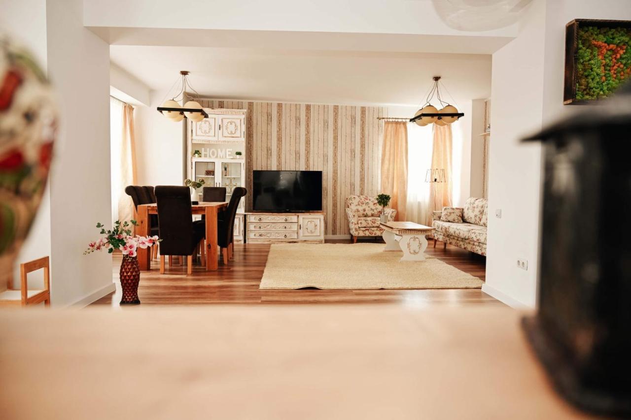 The View Penthouse Apartment Brașov Exterior foto